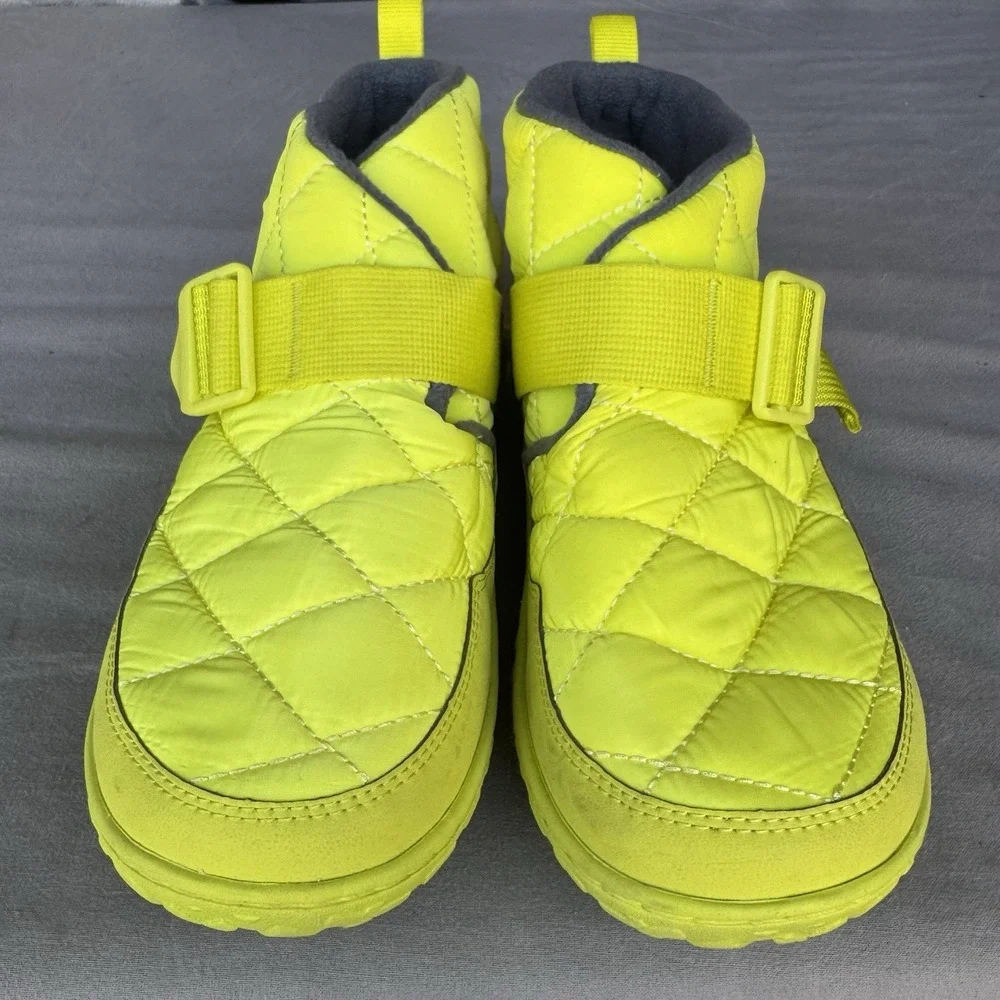 Size 9 - Chaco Men's Ramble Puff 3mm Lug Shoes Hi-Viz Green JCH108127